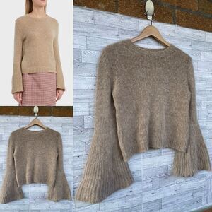 Brock Collection
Kaelie Cashmere Bell-Sleeve jumper size small